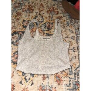 Grey tank top
